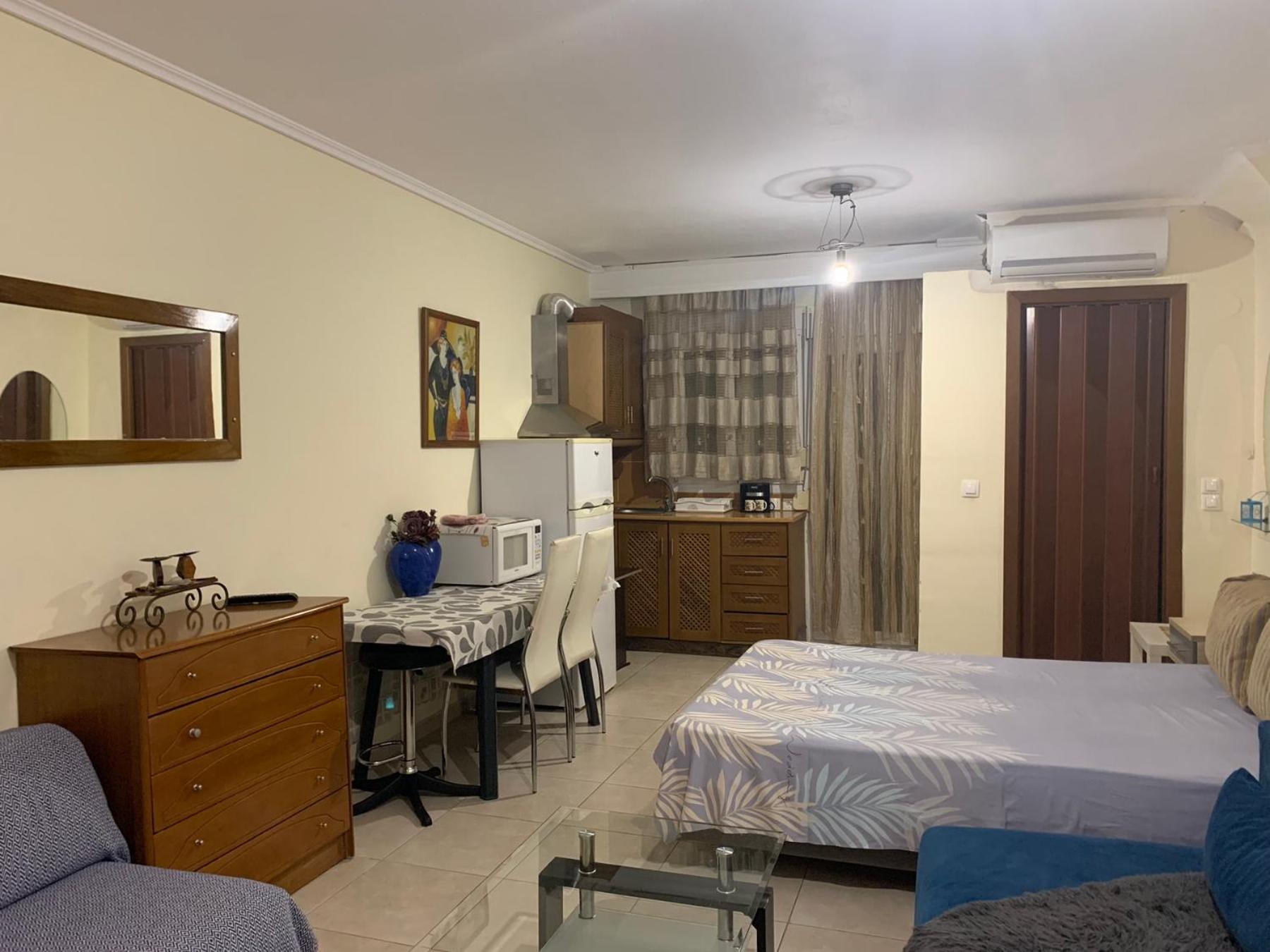 Roses Apartments 尼亚米卡尼奥纳 外观 照片
